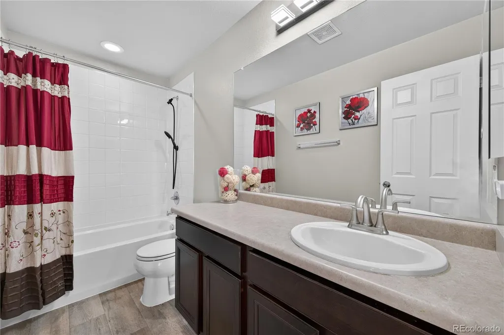 15803 E Warner Drive Denver CO 80239