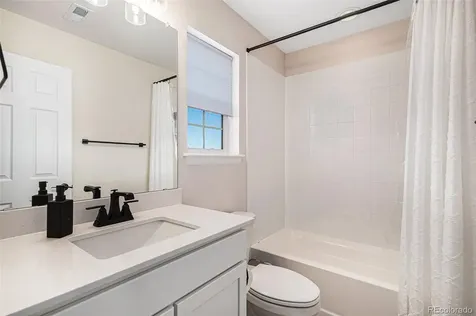 7338 S Yantley Way Aurora CO 80016
