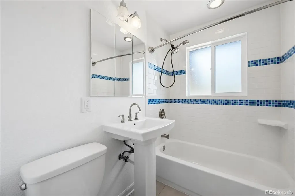 6050 Quail Street Arvada CO 80004