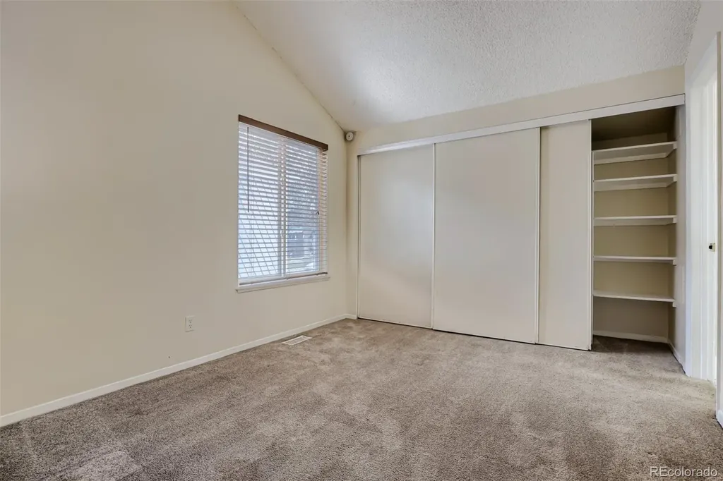 10223 E Peakview Avenue Englewood CO 80111