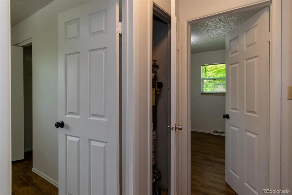 208 S Jefferson Avenue Loveland CO 80537