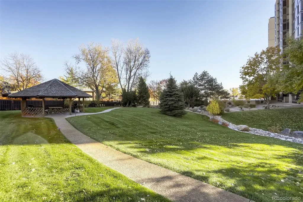 7877 E Mississippi Avenue Denver CO 80247