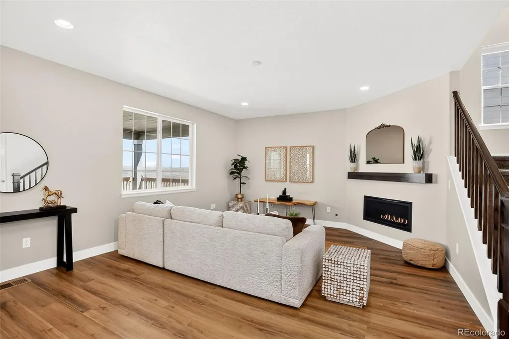 7318 S Yantley Way Aurora CO 80016
