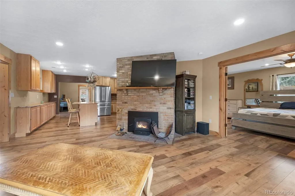 15632 Ray Drive Larkspur CO 80118