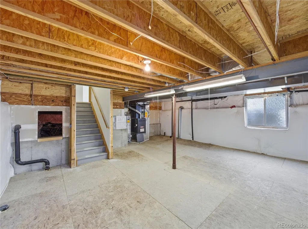 10024 Strathfield Lane Littleton CO 80126