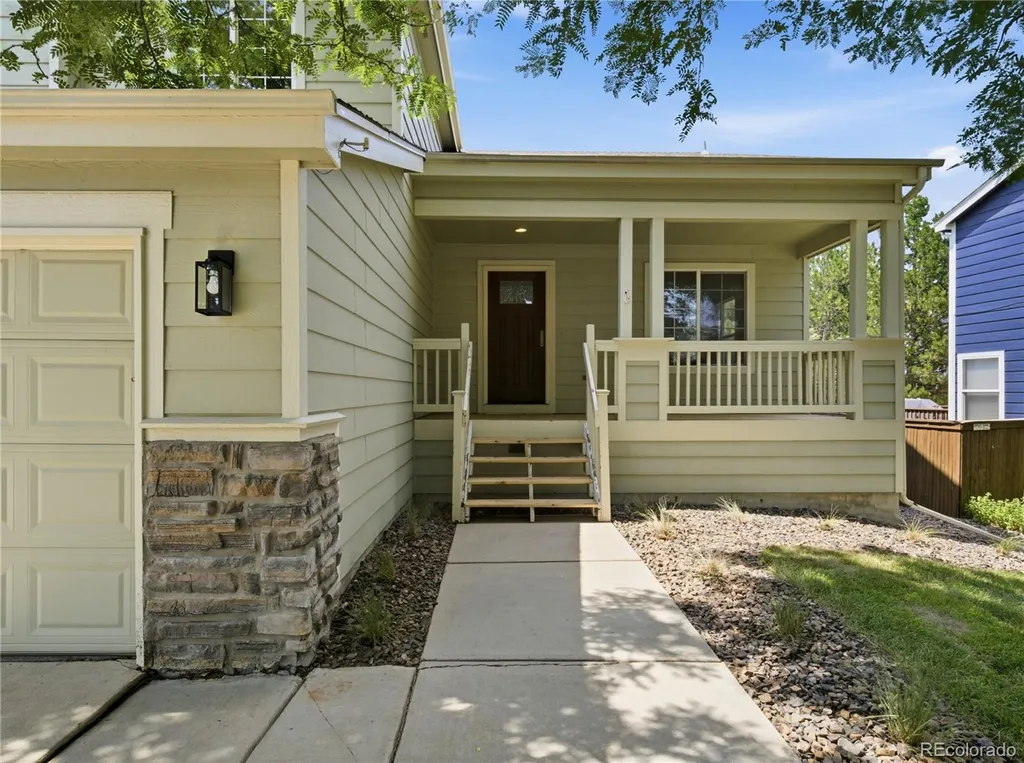 10024 Strathfield Lane Littleton CO 80126