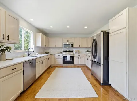 10024 Strathfield Lane Littleton CO 80126