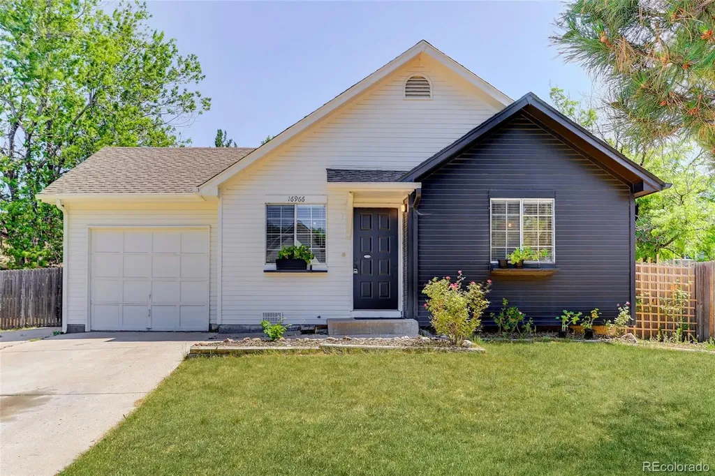 16966 E Tufts Place Aurora CO 80015
