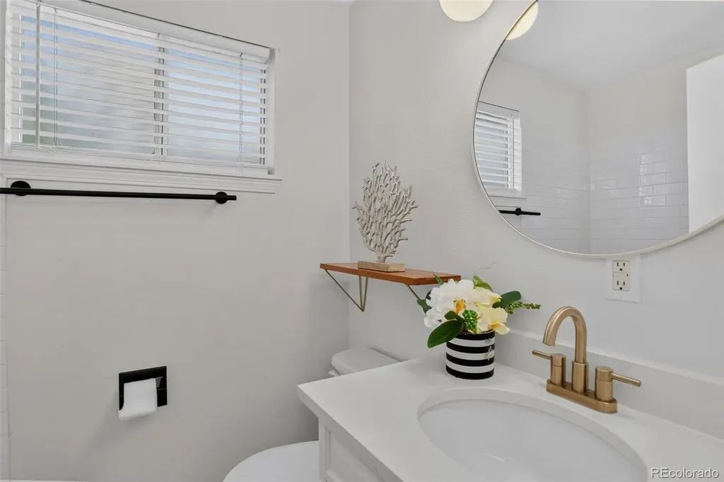 16966 E Tufts Place Aurora CO 80015