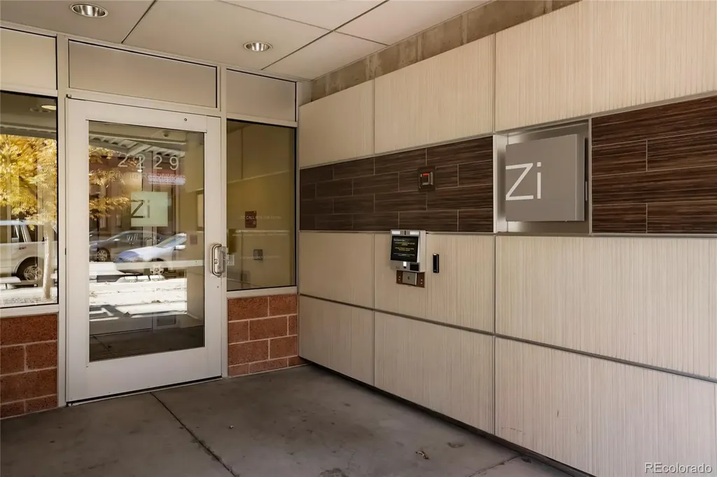 2229 Blake Street Denver CO 80205