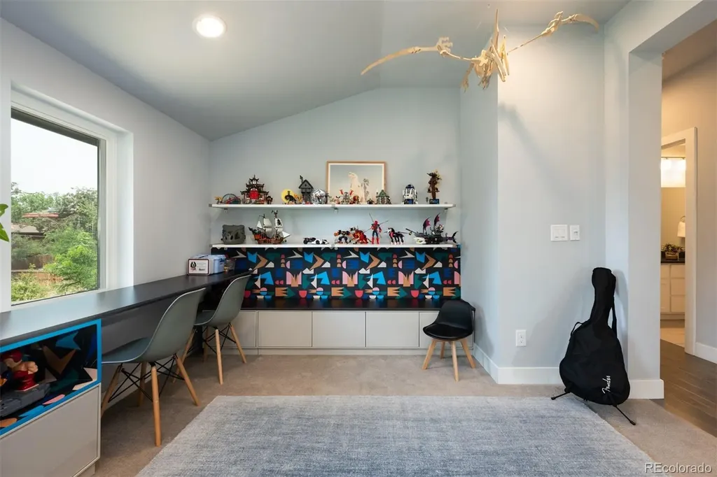 5044 Vrain Street Denver CO 80212