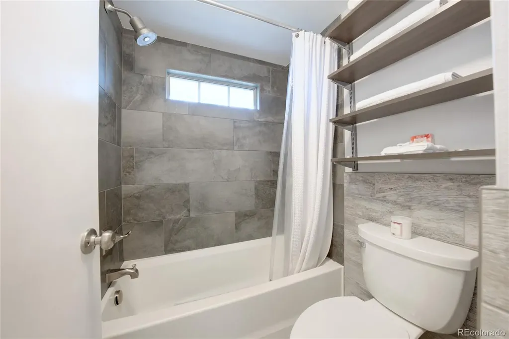 2020 S Hannibal Way Aurora CO 80013