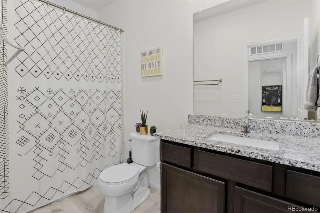 47545 Clover Avenue Bennett CO 80102