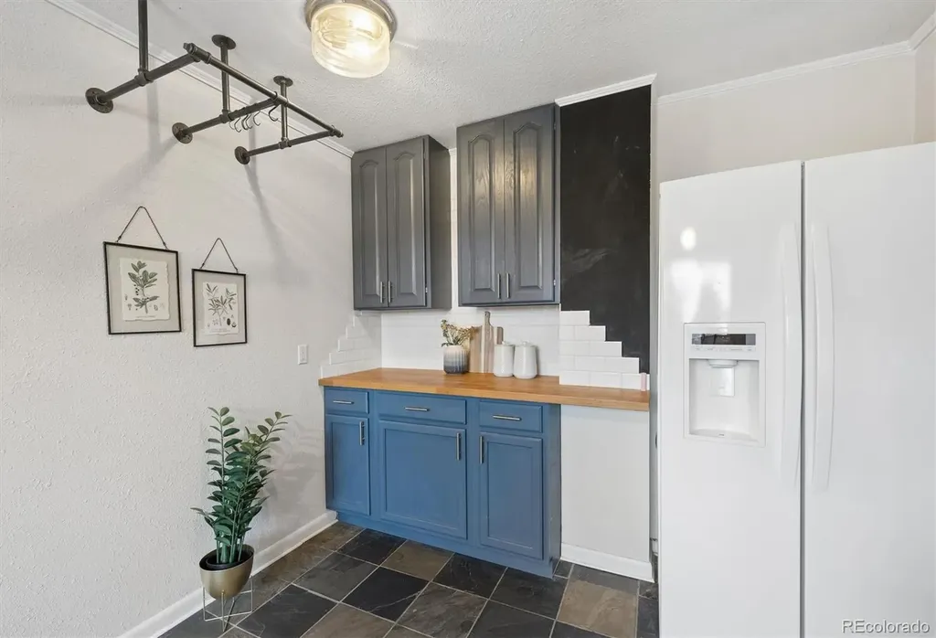 7255 Mariposa Street Denver CO 80221