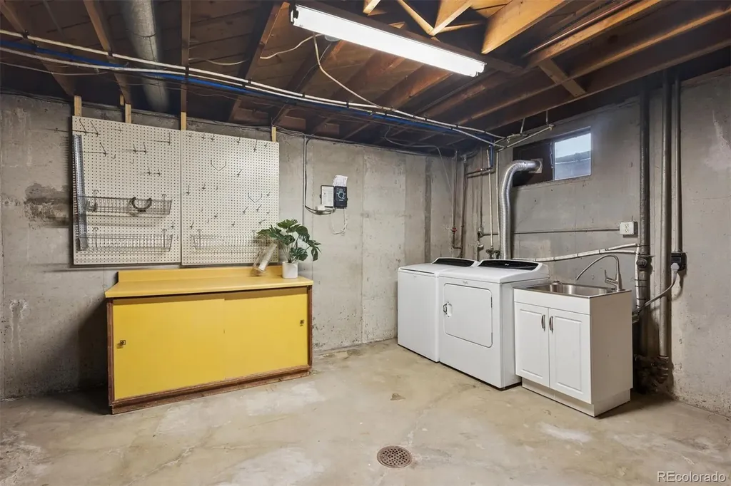 7255 Mariposa Street Denver CO 80221