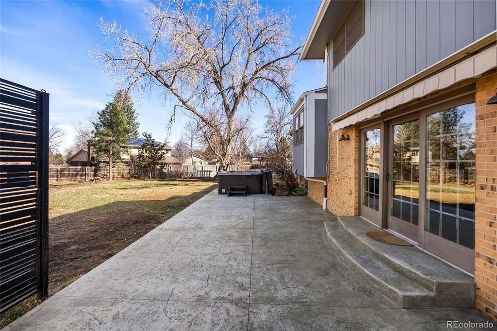 6868 Vivian Street Arvada CO 80004