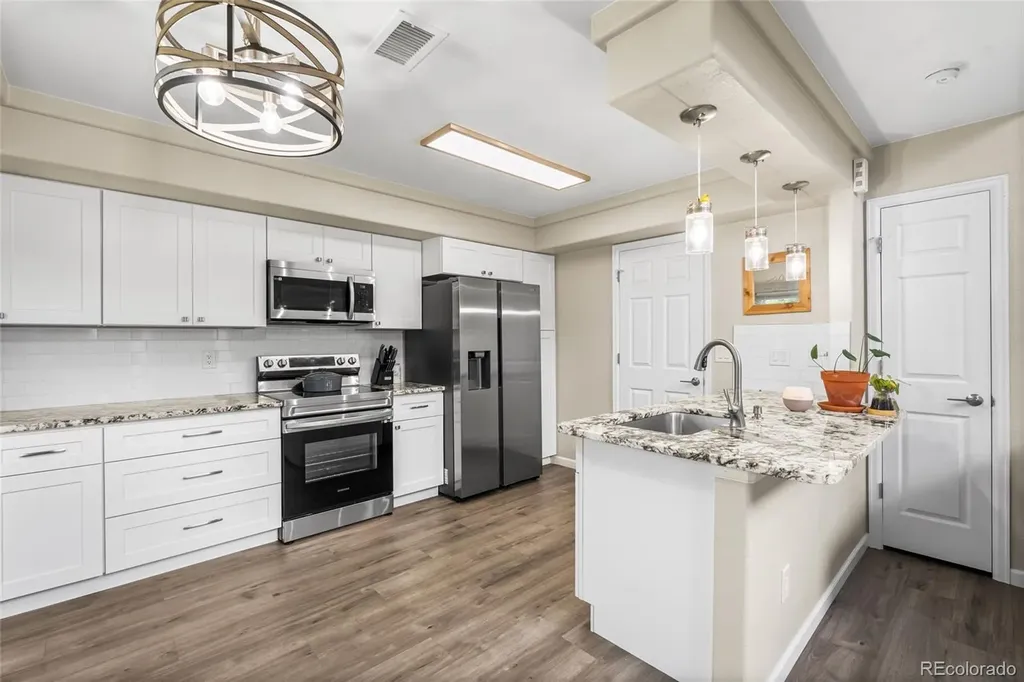 21535 E 39th Avenue Denver CO 80249