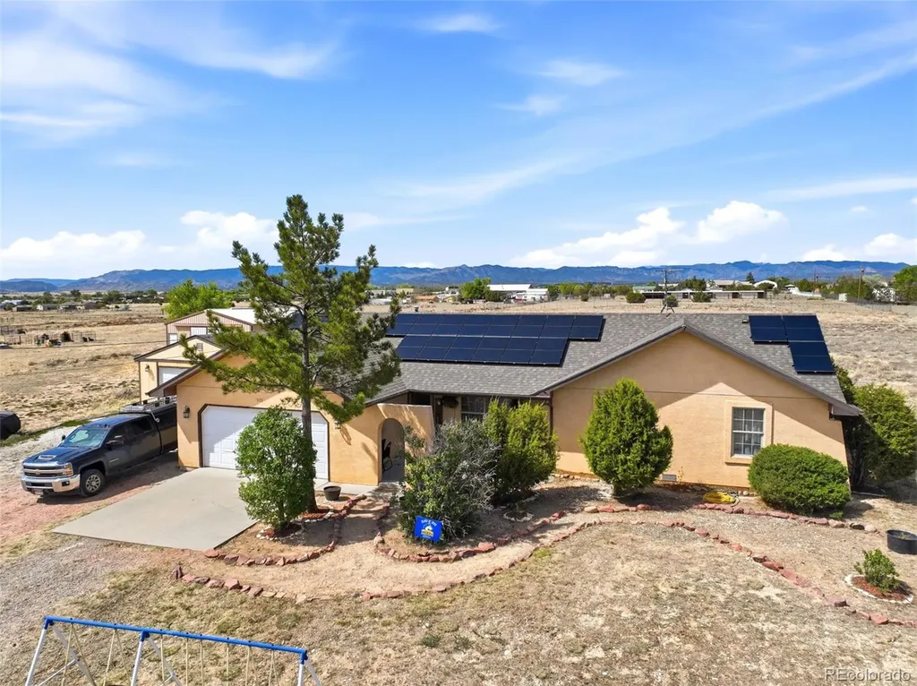575 11th Street Penrose CO 81240
