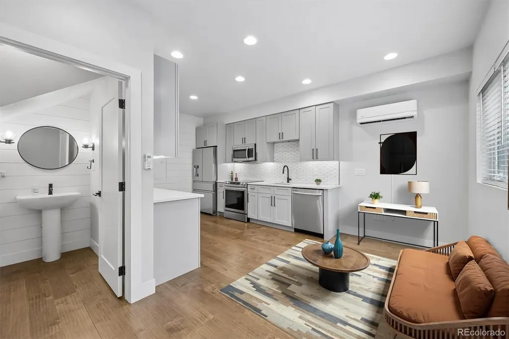 2478 S Delaware Street Denver CO 80223