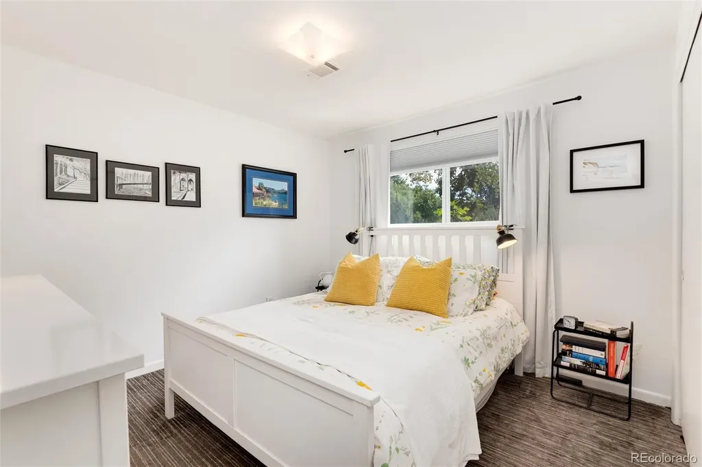 7175 S Penrose Court Centennial CO 80122