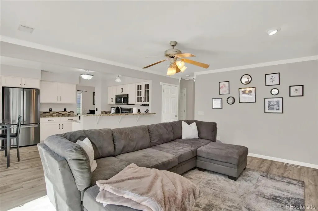 970 Sage Sparrow Circle Highlands Ranch CO 80129