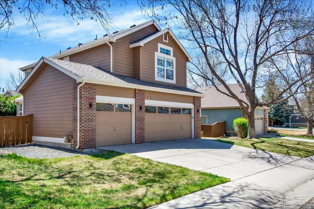 970 Sage Sparrow Circle Highlands Ranch CO 80129