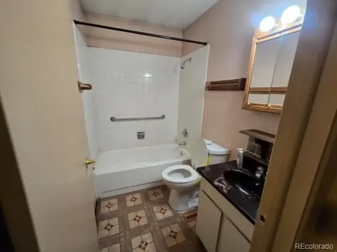 2600 S Xanadu Way Aurora CO 80014