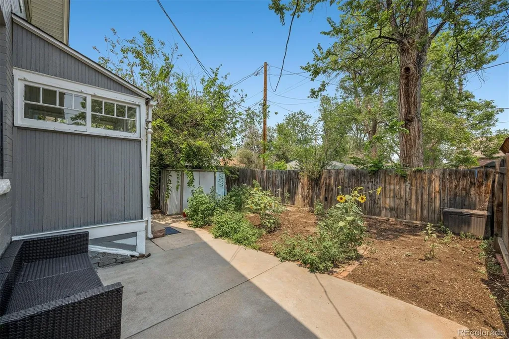 1525 E 23rd Avenue Denver CO 80205