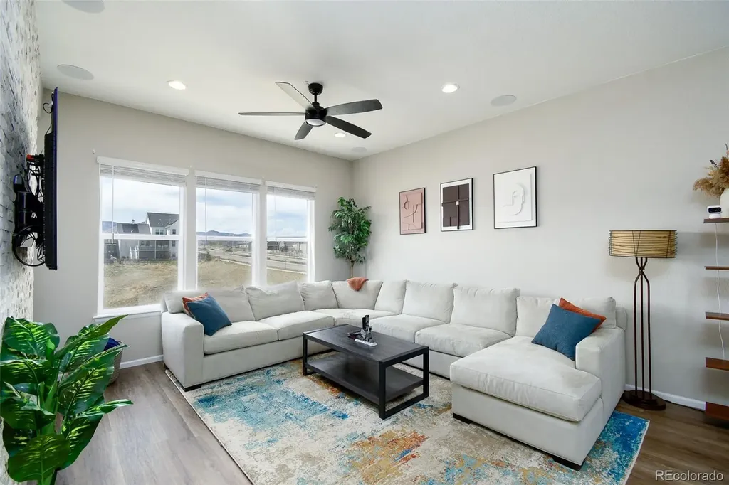 8937 Animas River Street Littleton CO 80125