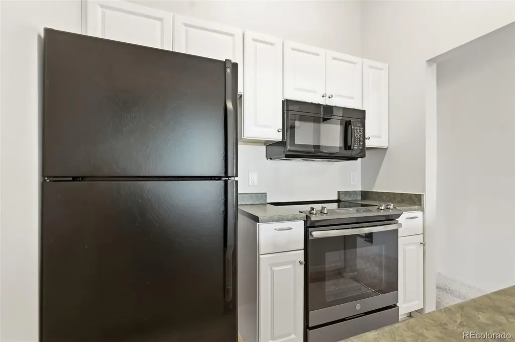 532 Oakwood Drive Castle Rock CO 80104
