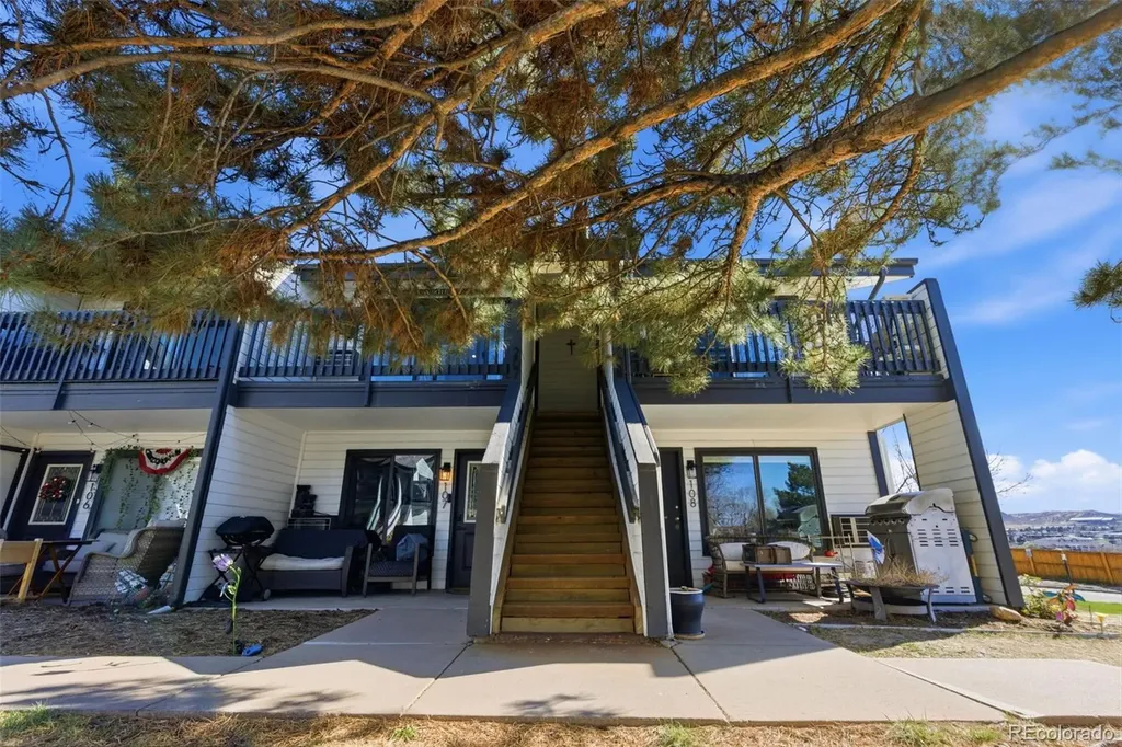 532 Oakwood Drive Castle Rock CO 80104