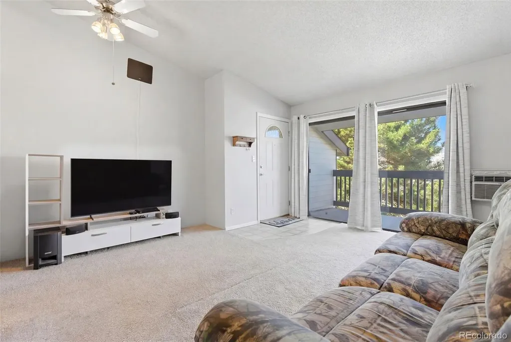 532 Oakwood Drive Castle Rock CO 80104