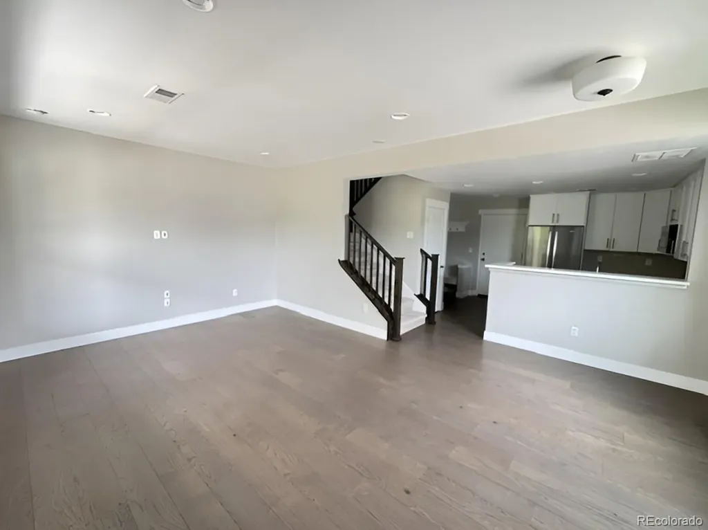 11137 E 25th Avenue Aurora CO 80010