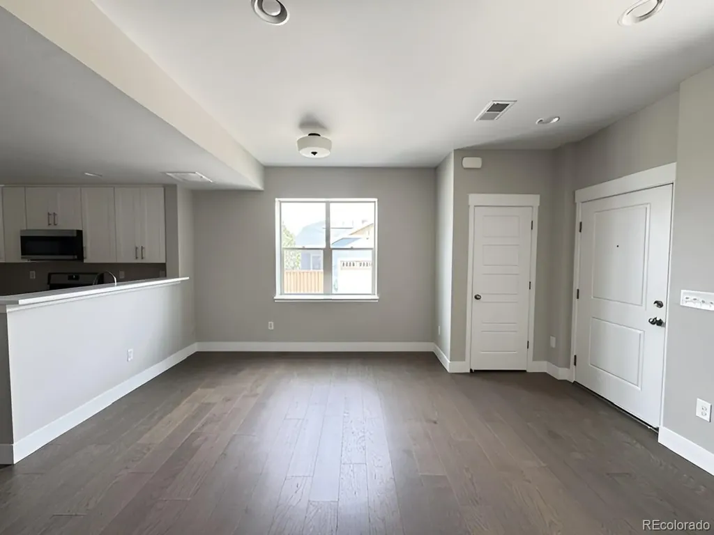 11137 E 25th Avenue Aurora CO 80010