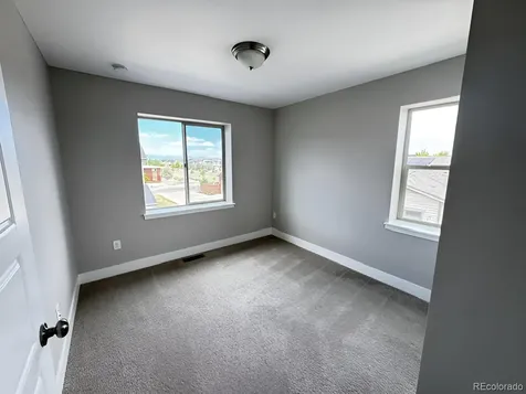11137 E 25th Avenue Aurora CO 80010