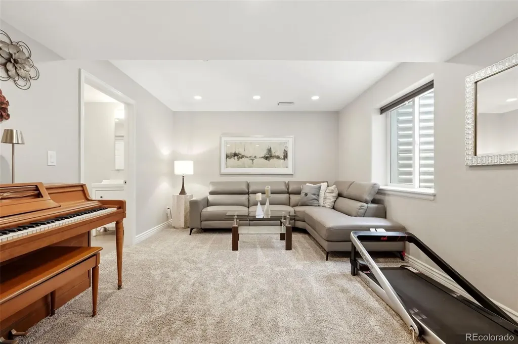 10445 Brookwood Point Highlands Ranch CO 80130