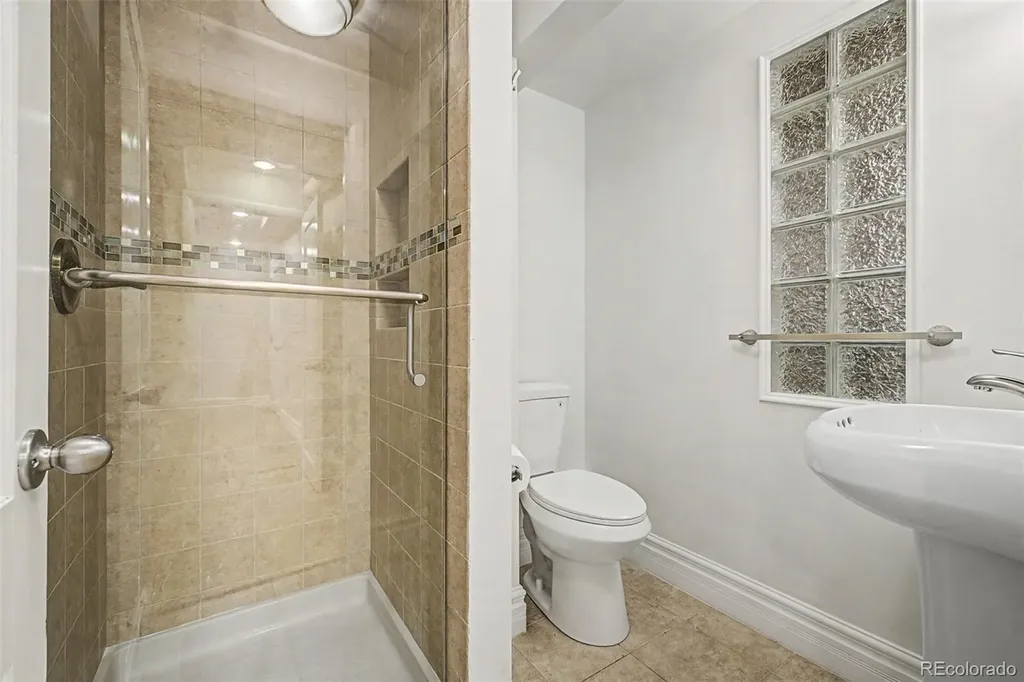 500 Glencoe Street Denver CO 80220