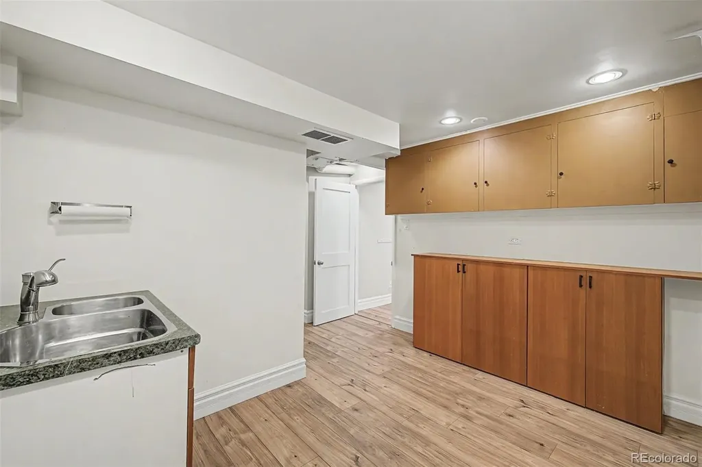 500 Glencoe Street Denver CO 80220