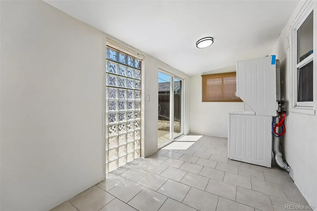 6900 W 55th Place Arvada CO 80002