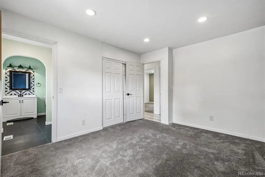2003 S Idalia Street Aurora CO 80013