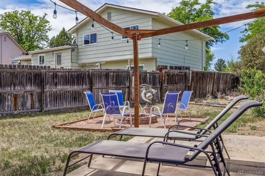 2003 S Idalia Street Aurora CO 80013