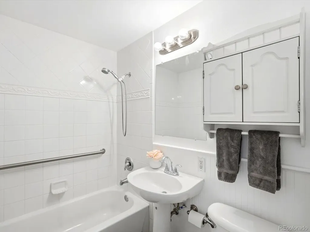 2712 S Hazel Court Denver CO 80236