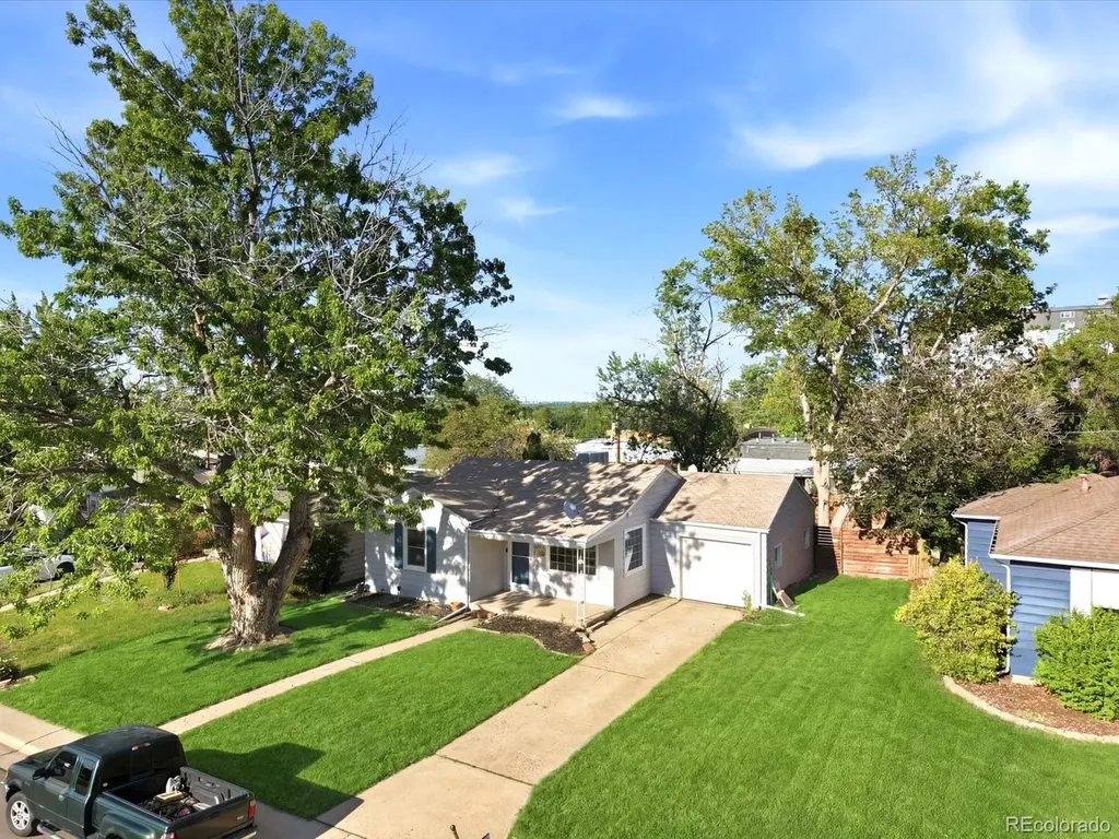 2712 S Hazel Court Denver CO 80236