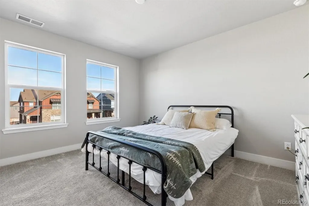 9750 Banner Peak Street Littleton CO 80125