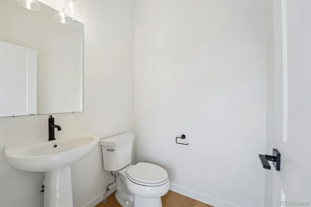 1879 Chestnut Avenue Erie CO 80516