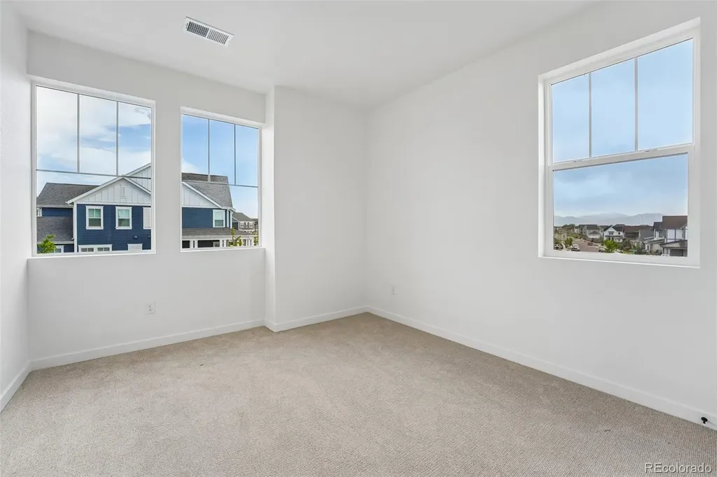 1879 Chestnut Avenue Erie CO 80516