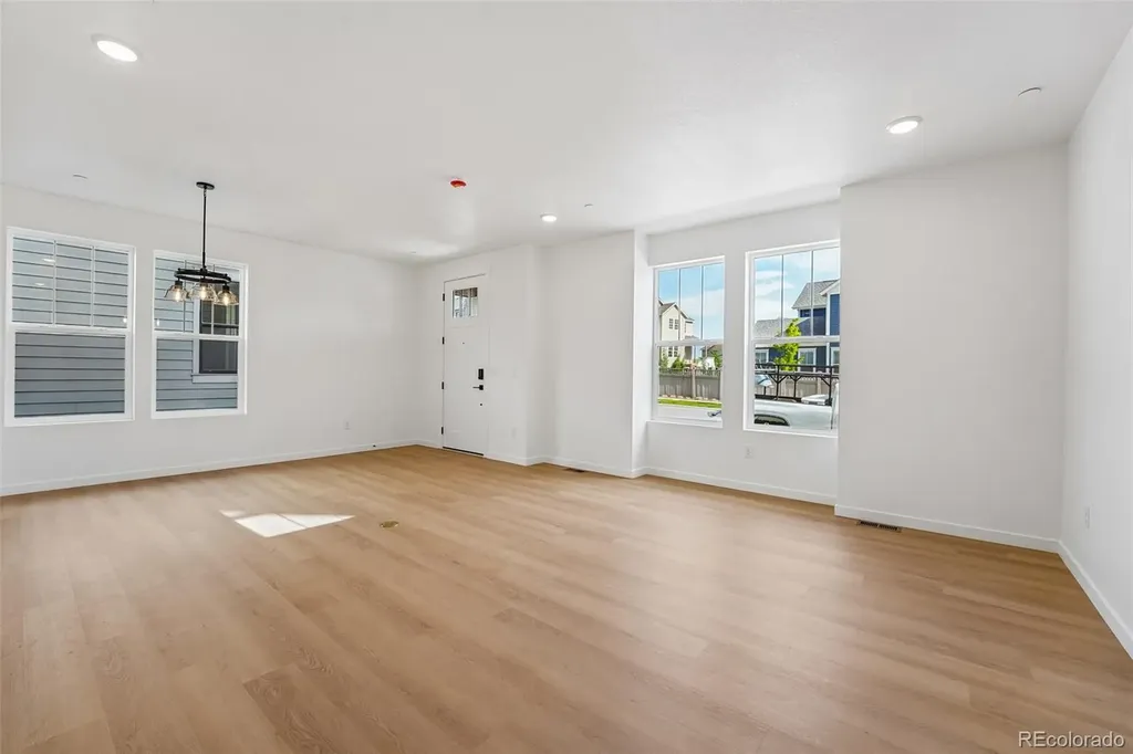 1879 Chestnut Avenue Erie CO 80516