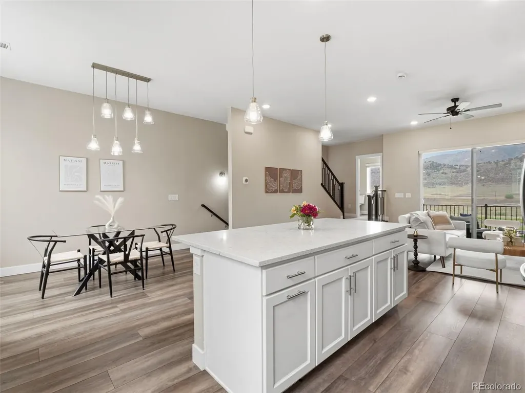 2220 S Mcintyre Street Lakewood CO 80228