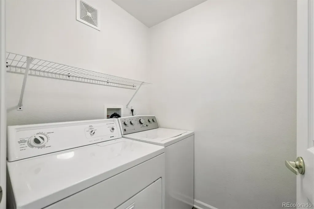 18151 E Flora Place Aurora CO 80013