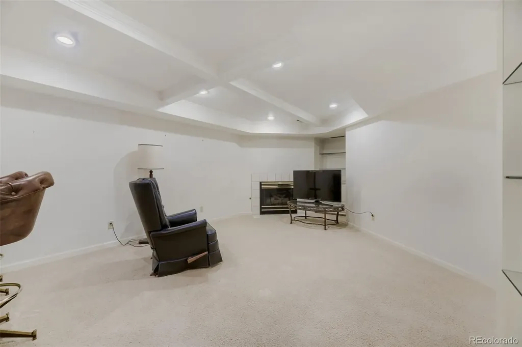 6018 E Briarwood Circle Englewood CO 80112